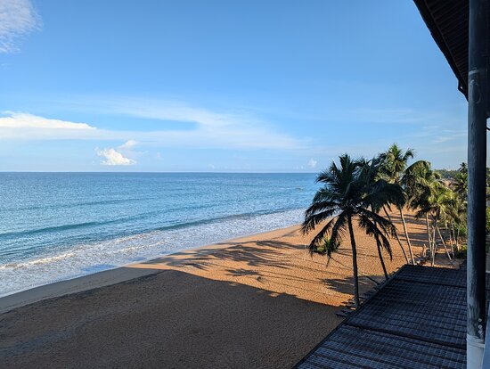 A customer-shared photo from a Pearl Taxi journey in Sri Lanka